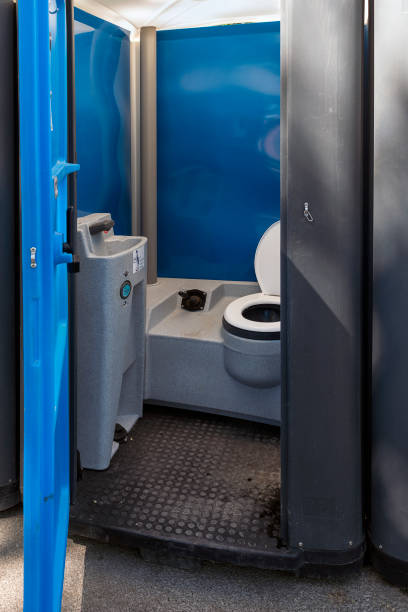 Best Restroom trailer rental cost  in Hampton Beach, NH